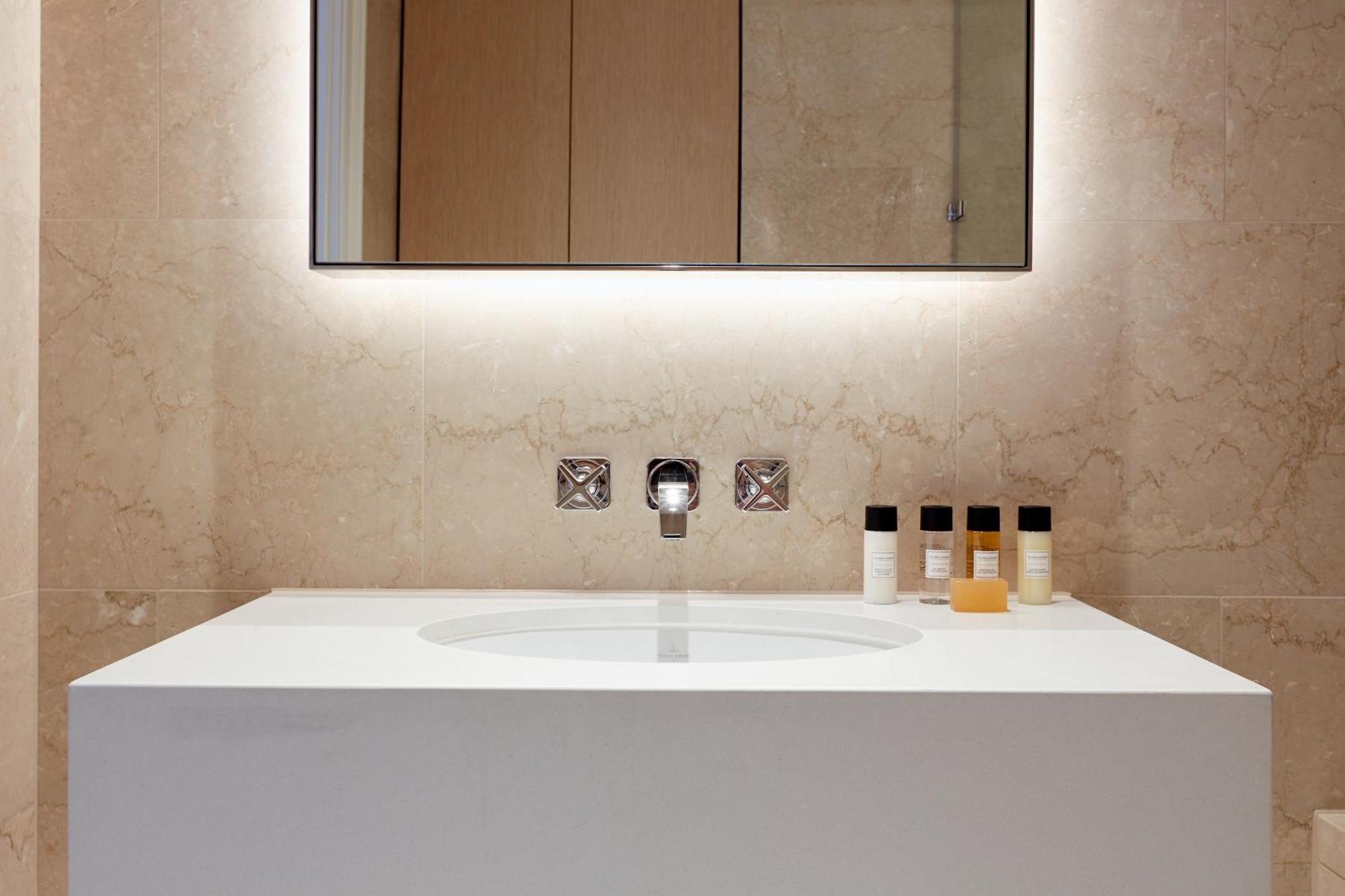 Sonder King Street Aparthotel London Bagian luar foto